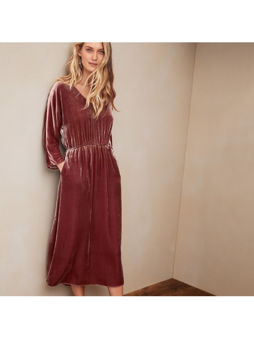 Garnet Hill Crushed Velvet V Neck Shift MIDI Dress